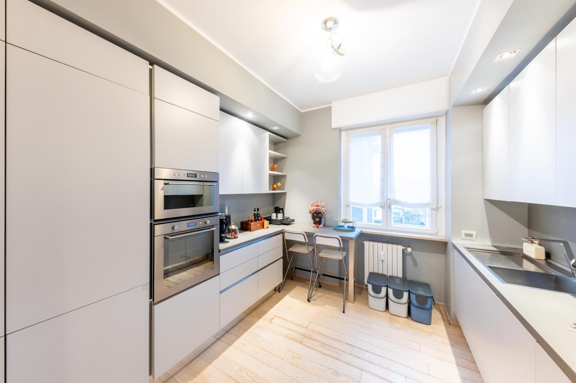 Rego Panoramic View Floor Apartment