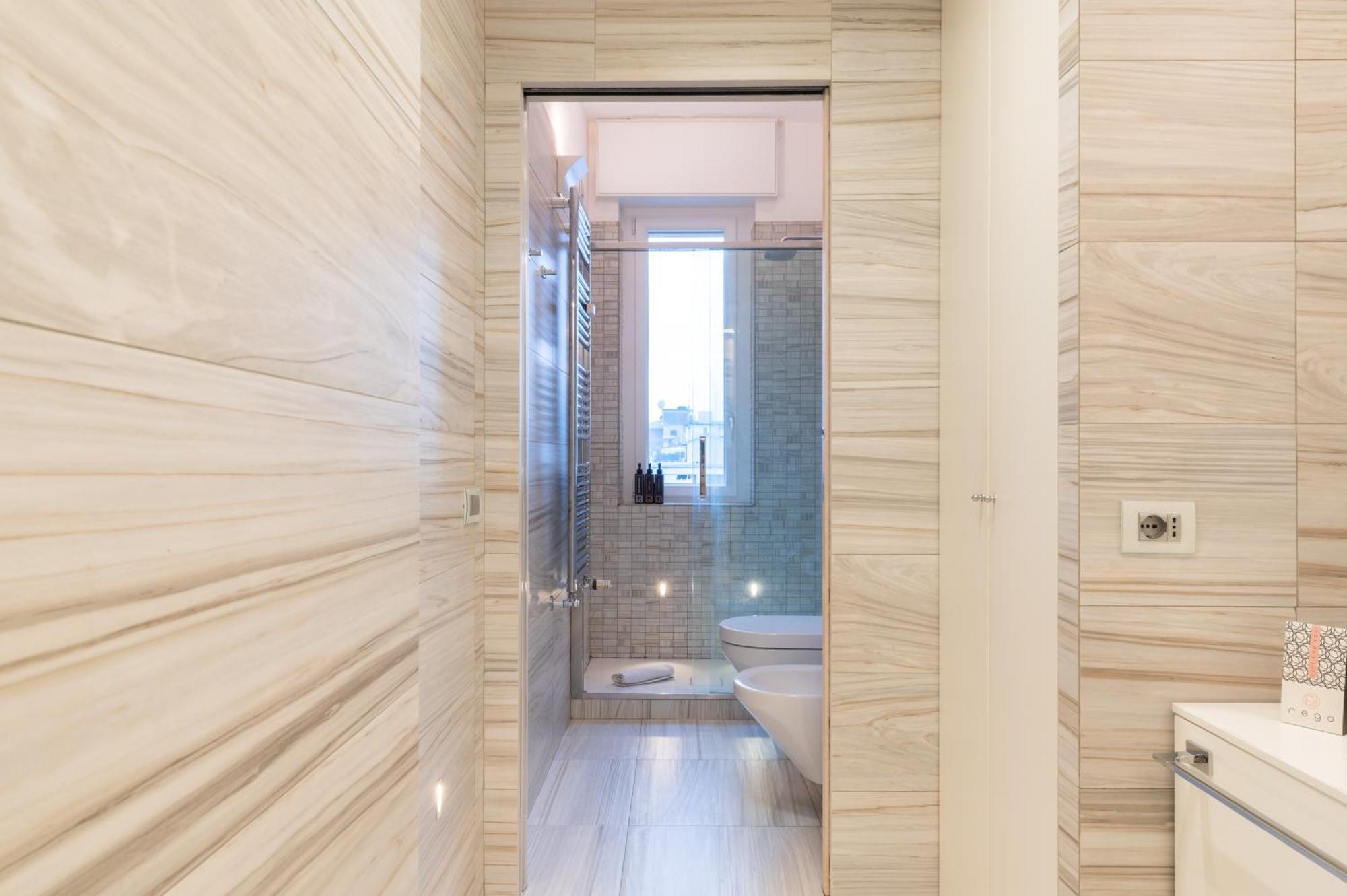 Rego Panoramic View Floor Apartment *